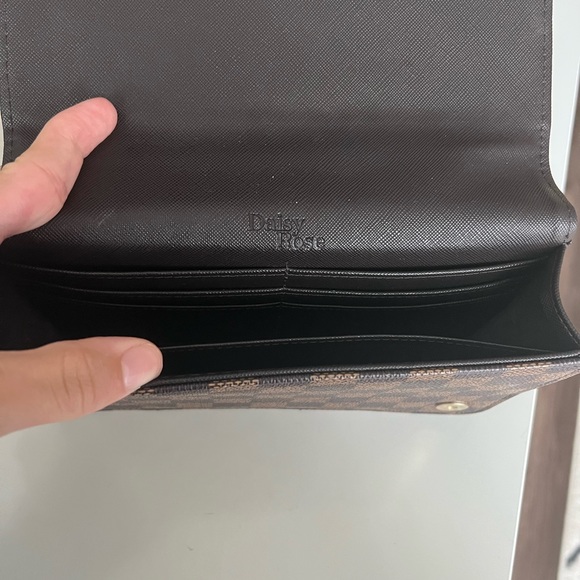 Crossbody bag - Picture 3 of 7